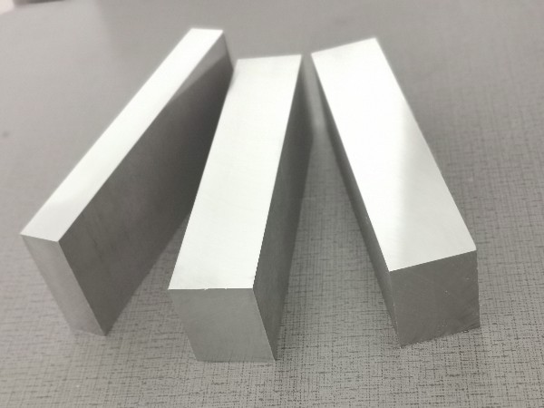 冷軋模具鋼屬于碳鋼嗎？